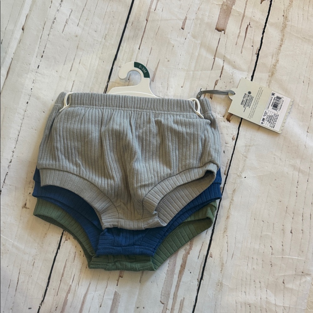 Set of Three Ribbed Baby Shorts